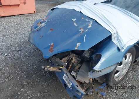 2004 Ford Taurus Se z USA, uszkodzony, nr VIN 1FAFP53U14A211084